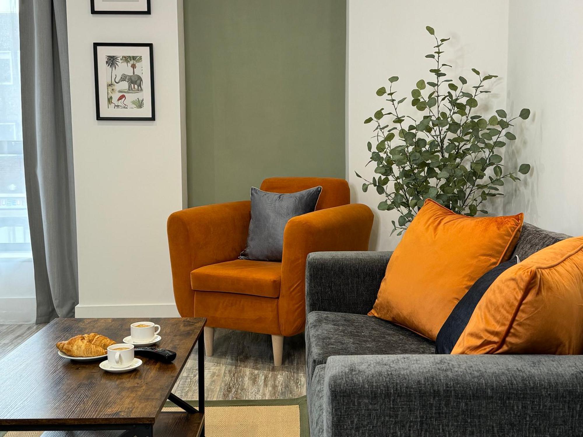 סווינדון Modern One-Bedroom Apartment מראה חיצוני תמונה
